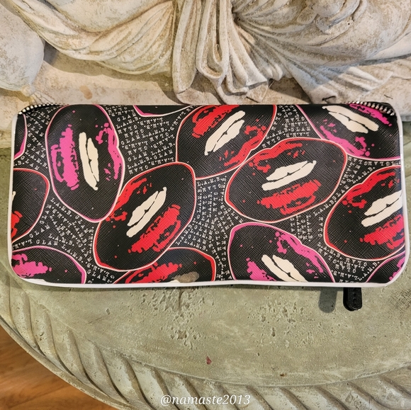 L.A.M.B. by Gwen Stefani Glam Lips Kisses Xoxo Luxury Designer Bag #602 - Picture 6 of 11